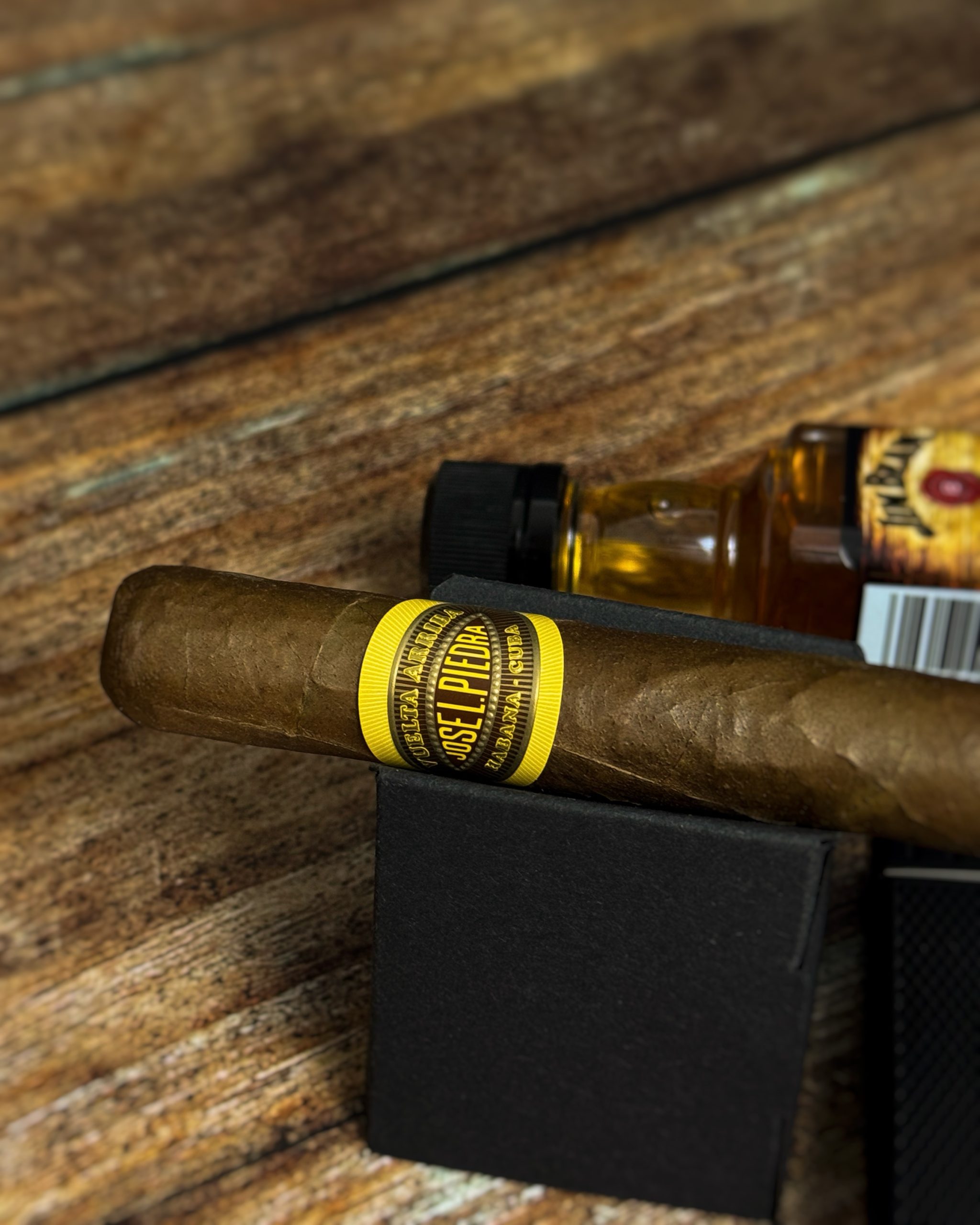 Polski Aficionado Jose L. Piedra Petit Caballeros