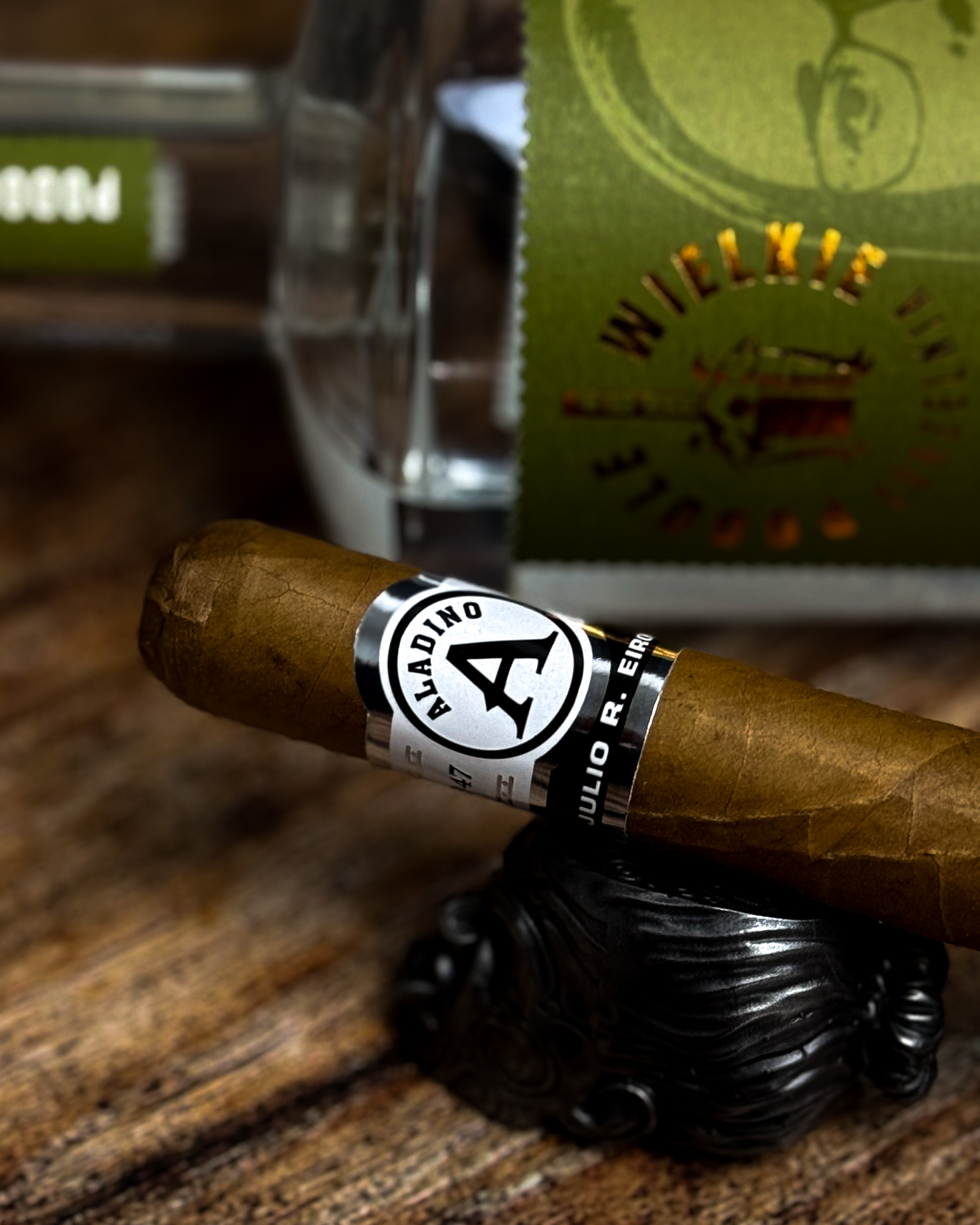 Cigar review Aladino Connecticut Robusto Polski Aficionado